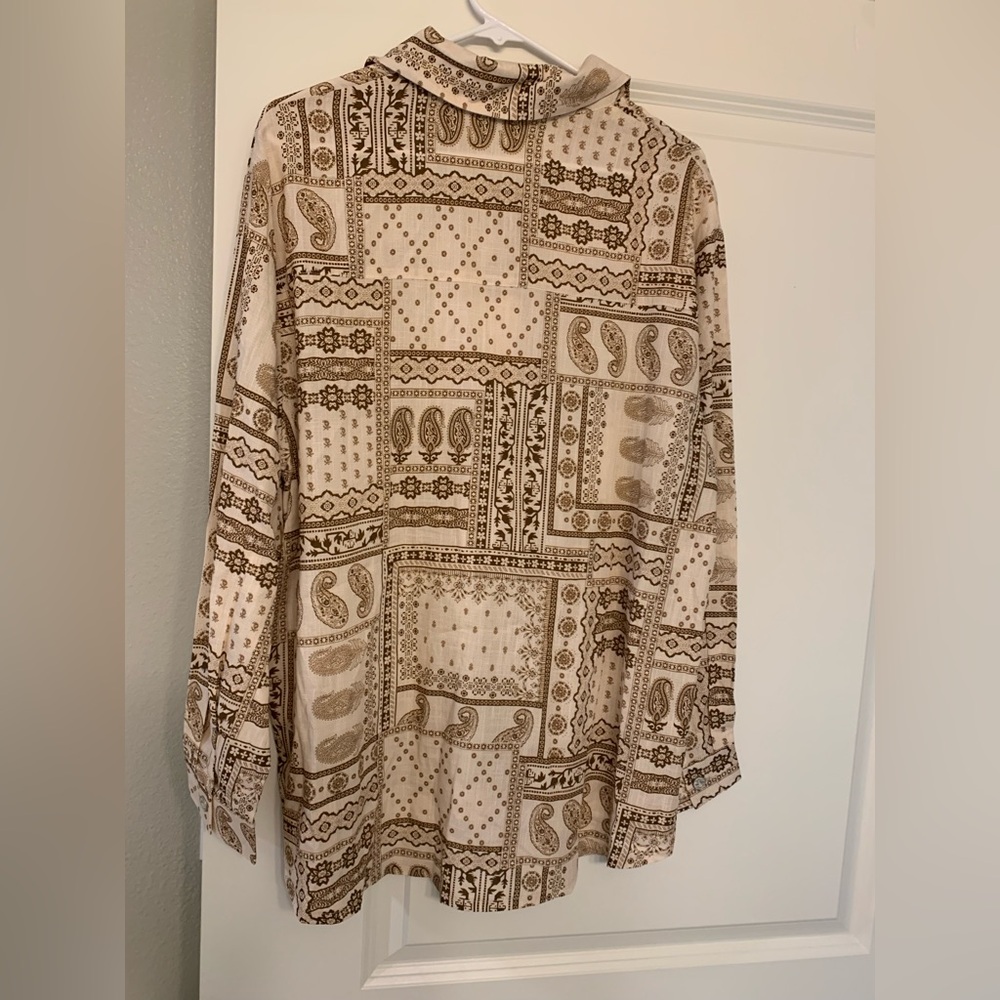 POL Patterned Button Up Blouse NWOT 🌴 - image 2